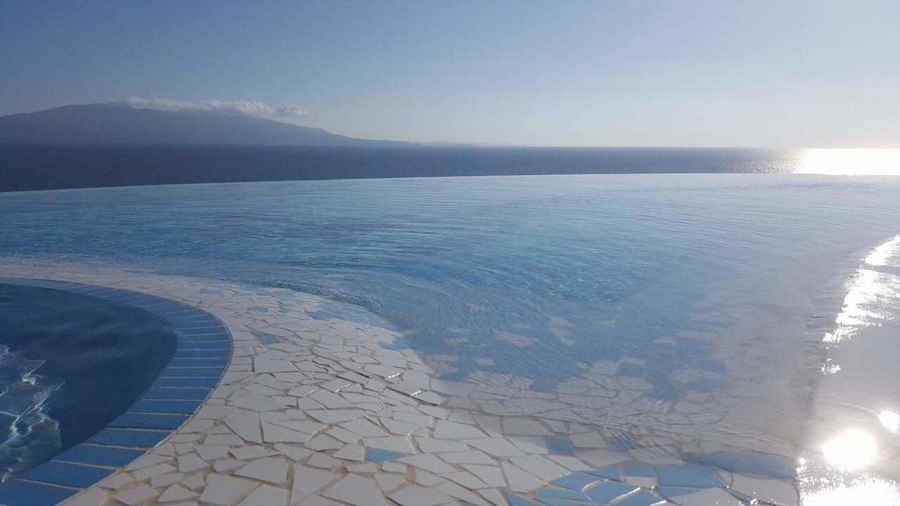 Sunset Apartment Saranda Bay Exterior foto